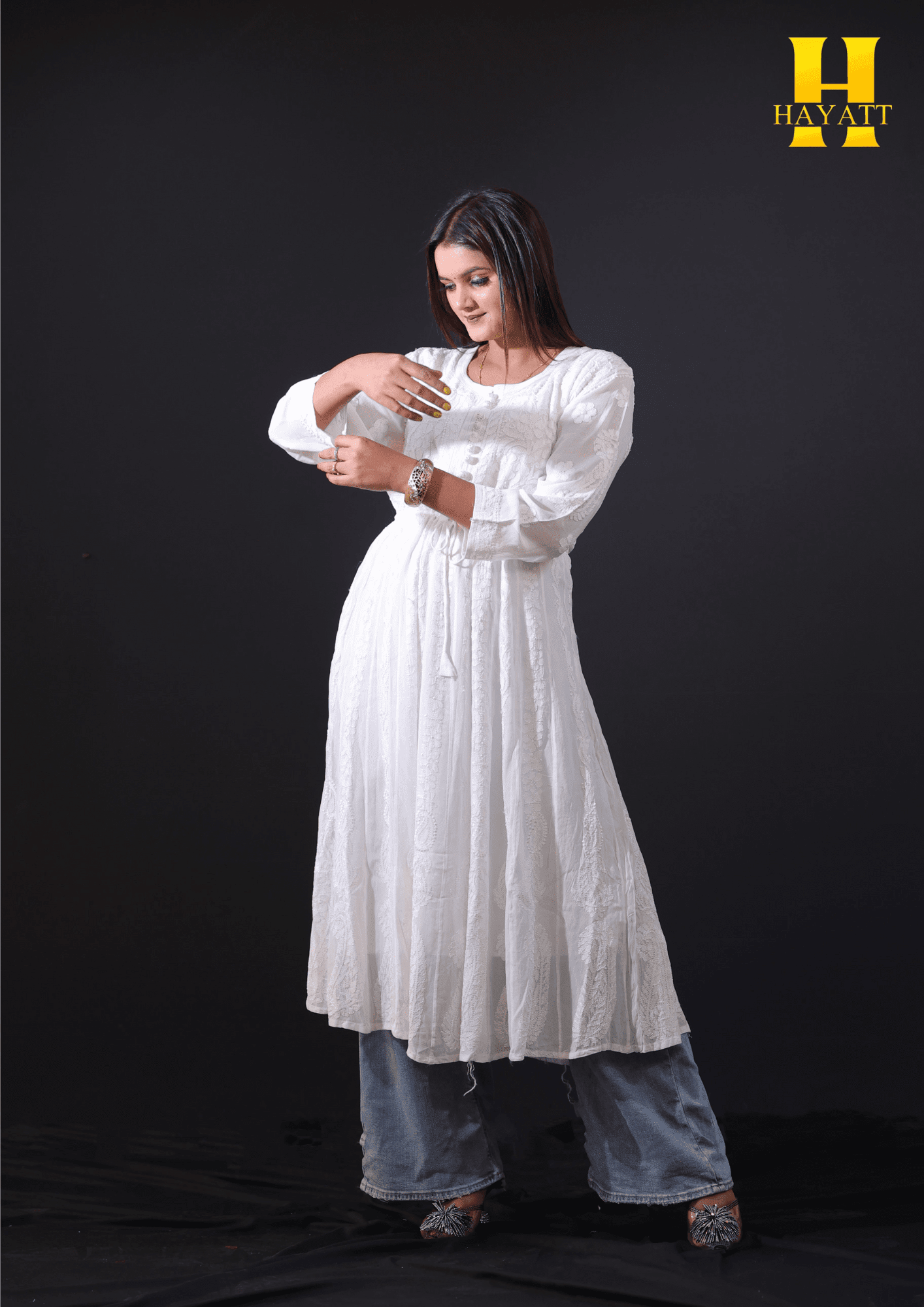 Lucknowi chickankari kurti- HBG 2056 - Image 2